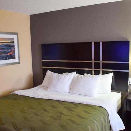 Quality Inn Bracebridge Exterior foto