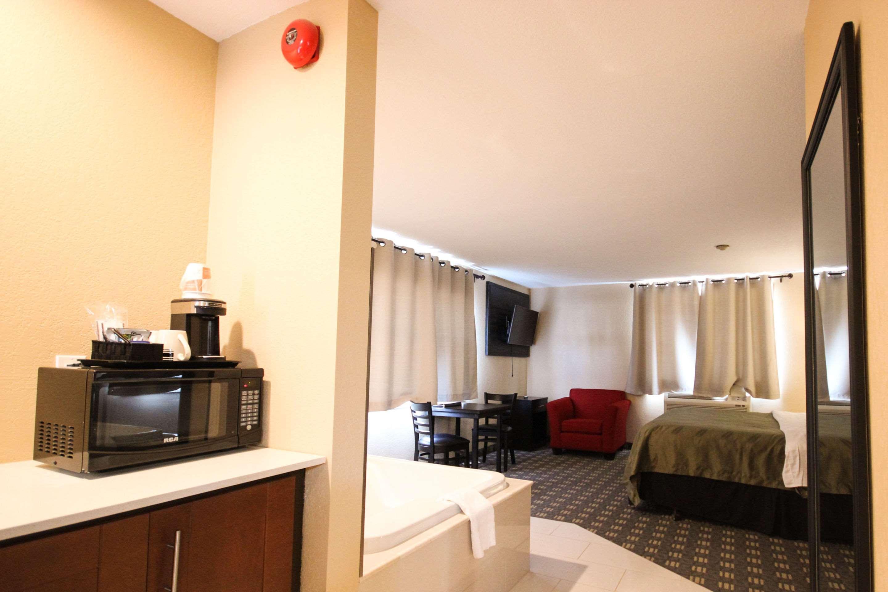 Quality Inn Bracebridge Exterior foto